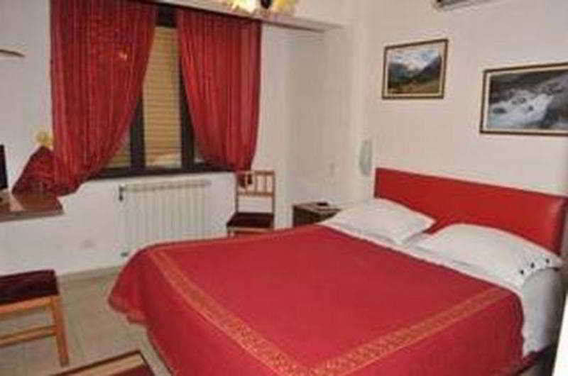 Hotel Kaduku شكودر المظهر الخارجي الصورة