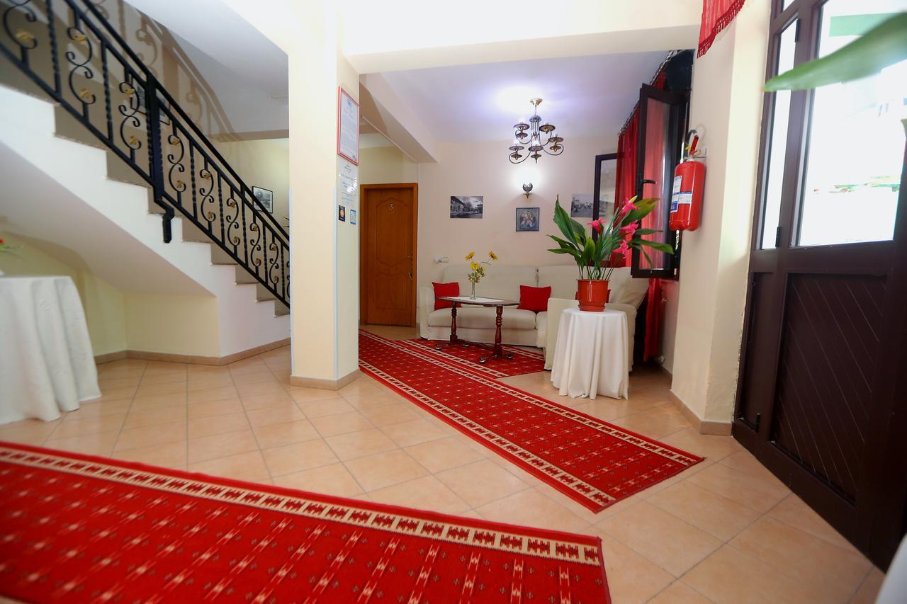 Hotel Kaduku شكودر المظهر الخارجي الصورة