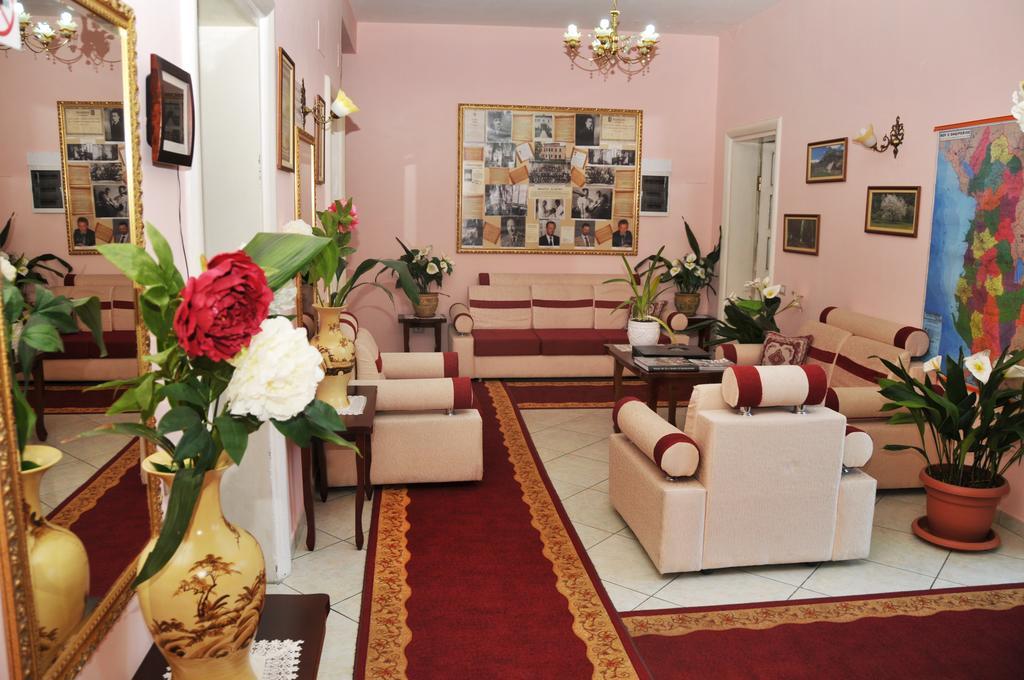 Hotel Kaduku شكودر المظهر الخارجي الصورة